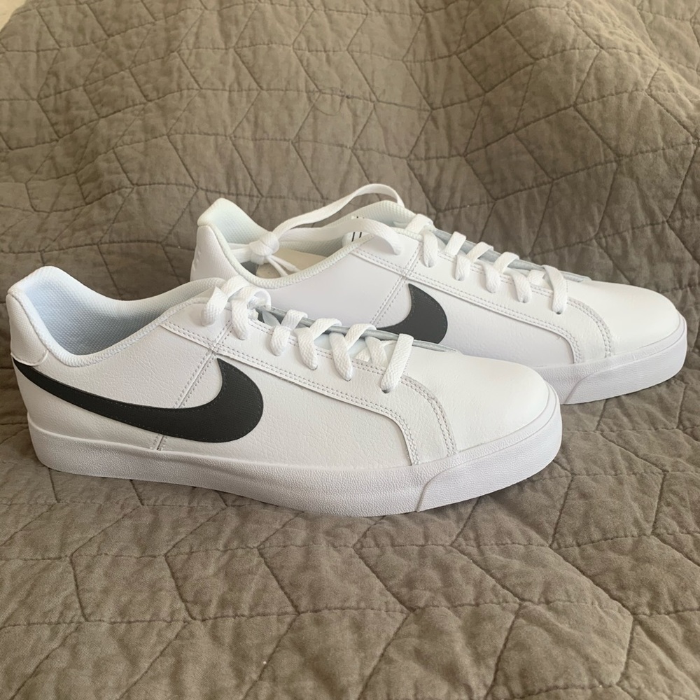NEW Men’s Nike Court Royale AC sz 12 black & white